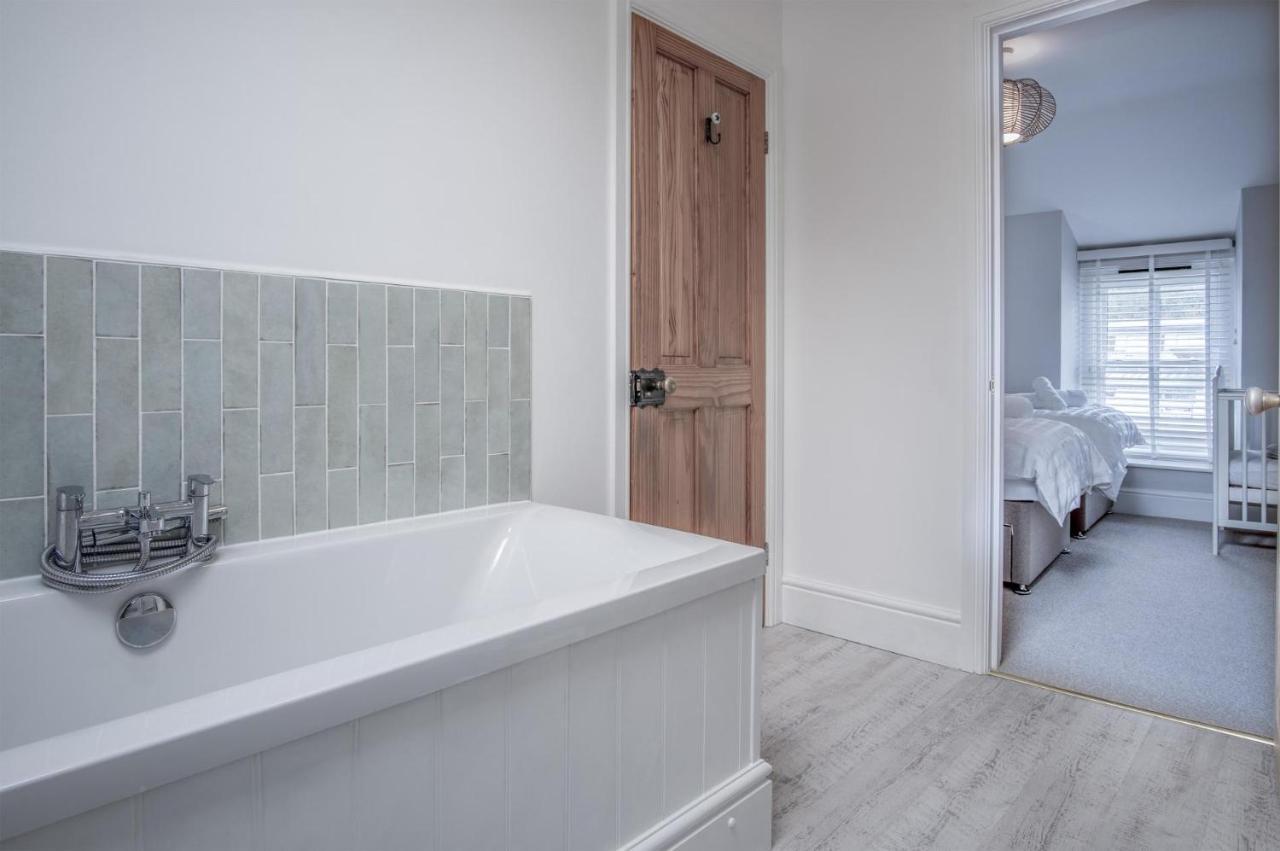 Noe Acre - 3 Bedroom Cottage - Tenby Εξωτερικό φωτογραφία